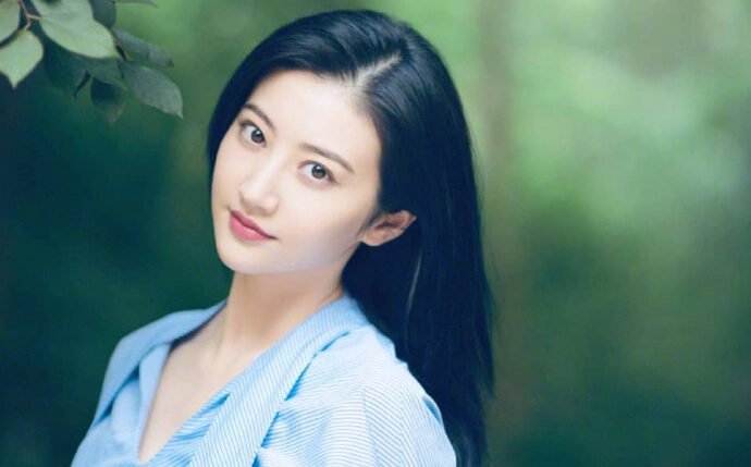 Biodata & Nama Fandom Jing Tian 景甜